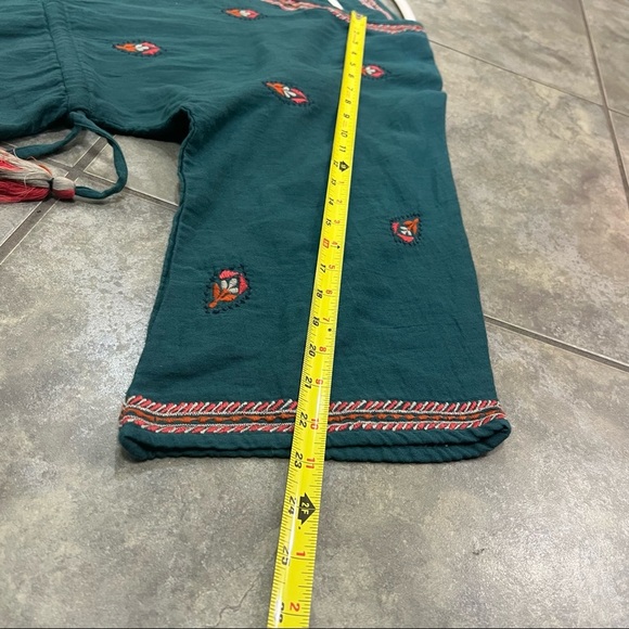 WORLD MARKET Womens Cotton Floral Embroidered Peasant Top Sz L/XL Boho Peasant - Picture 9 of 9